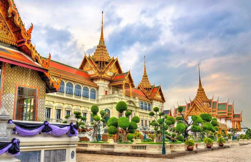 Bangkok: Grand Palace, Wat Pho, and Wat Arun Guided Tour - Should you book it?