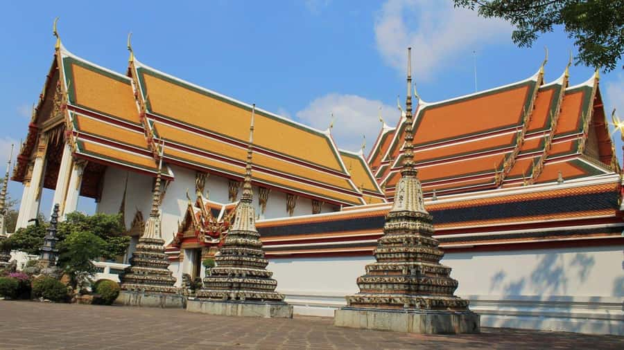 Bangkok: Grand Palace & Wat Pho Half-Day Private Tour - Price, extra fees, and overall value