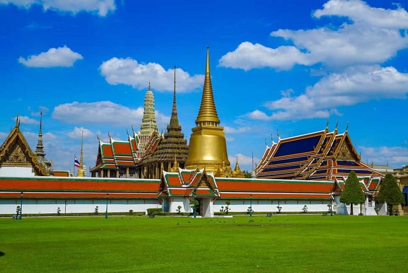 Bangkok: Grand Palace, Wat Pho, Wat Arun Sacred & Local Tour - Key points to know before you book