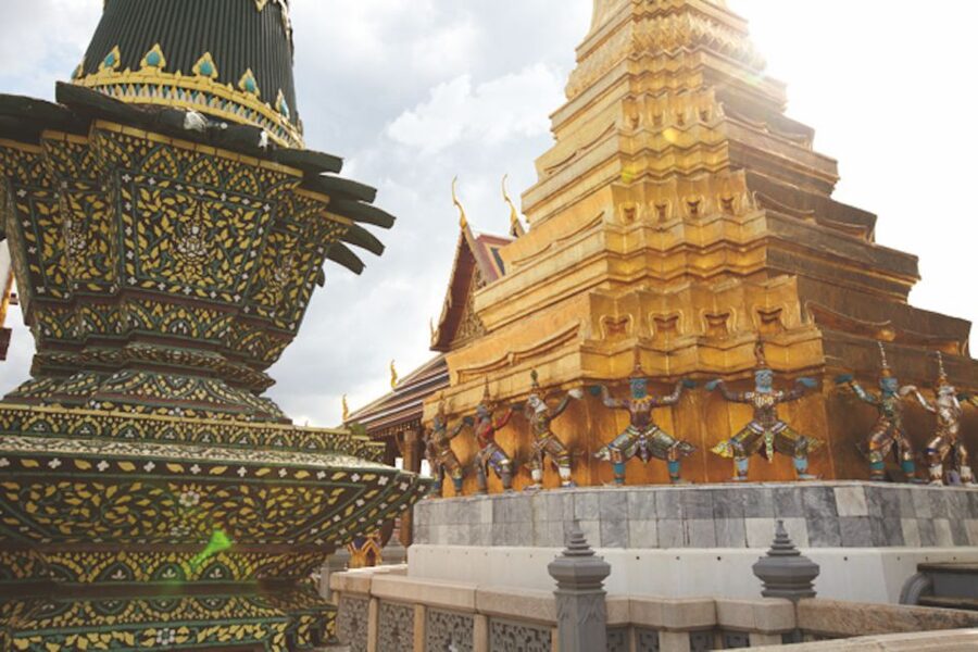 Bangkok: Half-Day Temple and Grand Palace Private Tour - The clothing rules are firm