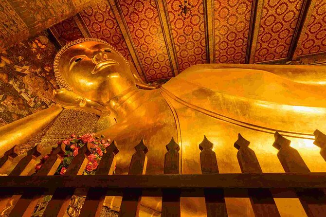 Bangkok Heritage Highlights: Grand Palace & Three Temples Tour - Group tour or private tour?