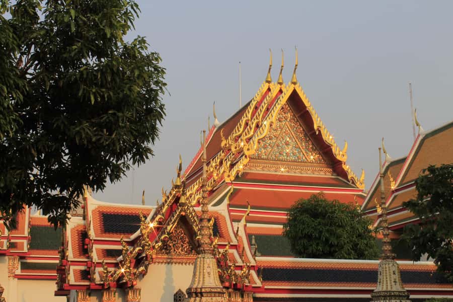 Bangkok: Highlights, Temples, and Canal Tour with Lunch - What the guides add to the day