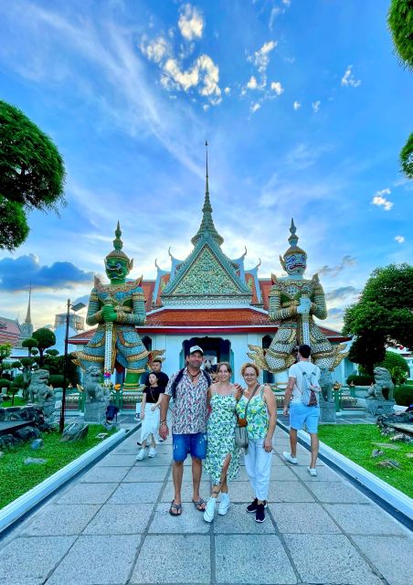 Bangkok: Highlights with Food Tour & Sunset in Wat Arun - Pace, comfort, and who should book
