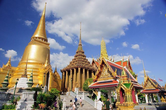 Bangkok Markets, Palaces and Temples Excursion - Damnoen Saduak by canal boat