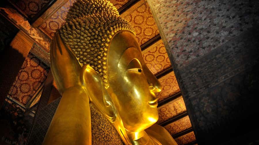 Bangkok: Private Tour Grand Palace, Wat Pho, and Wat Arun - A 45-minute pause for street food