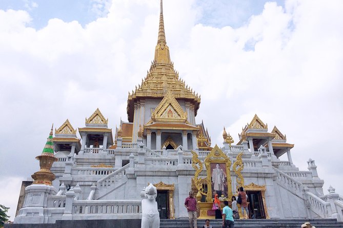 Bangkok’s Sacred Temples & Local Culture Half-Day Tour - Three temples, three different sides of Bangkok