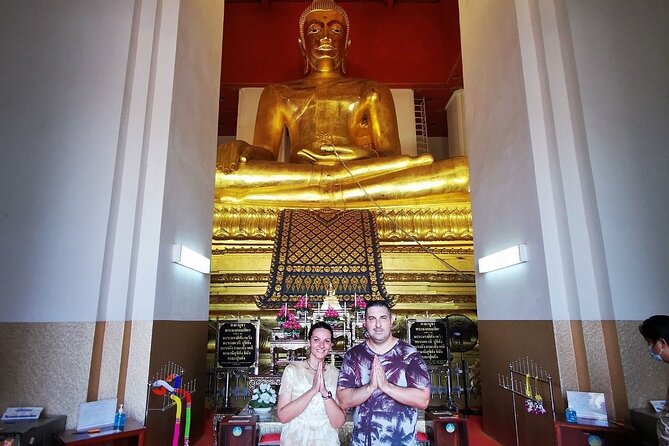Bangkok Selfie Expert Tour: Little India, Wat Traimit & Wat Pho - Chinatown and the Yaowarat finish