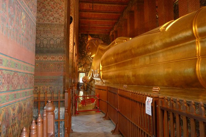 Bangkok Temples and City Highlights Tour - Wat Benchamabophit and its white marble details