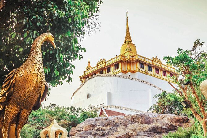 Bangkok Temples Tour at Wat Arun, Wat Phoa and Wat Saket - Why the small group size matters