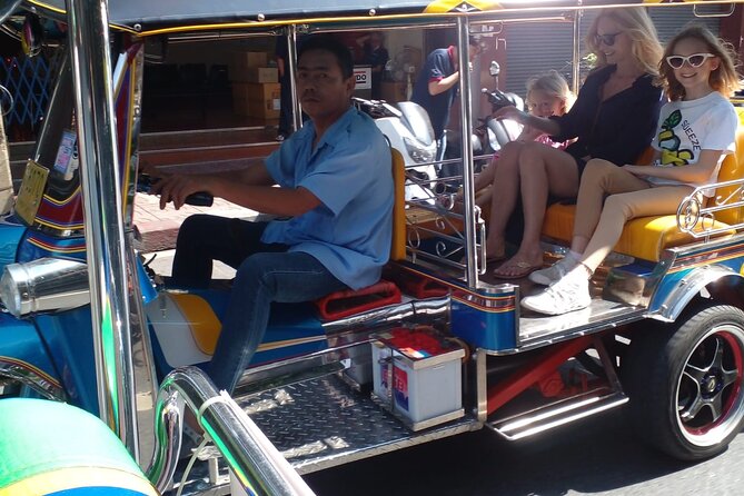 Bangkok Tuk Tuk Walk & Temple Tour With Wat Pho, Arun & Traimit - What the $136 price includes