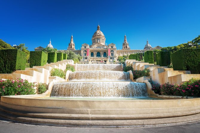 Barcelona Highlights Tour and Montserrat Monastery with Hotel Pick-up - Park Güell deserves your attention
