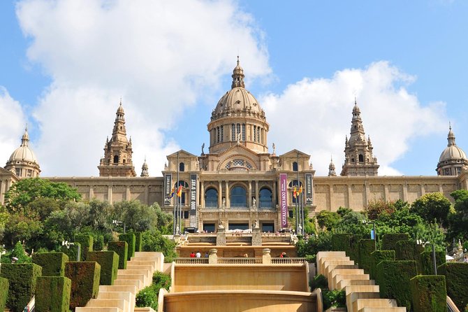 Barcelona Highlights Tour and Montserrat Monastery with Hotel Pick-up - The waterfront adds a modern Barcelona note