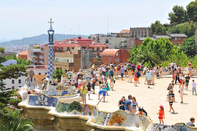 Barcelona Highlights Tour and Montserrat Monastery with Hotel Pick-up - Food, walking, and comfort