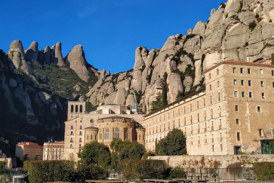 Barcelona: Montserrat Monastery & Hiking Off the Beaten Path - Why Montserrat works so well as a day trip