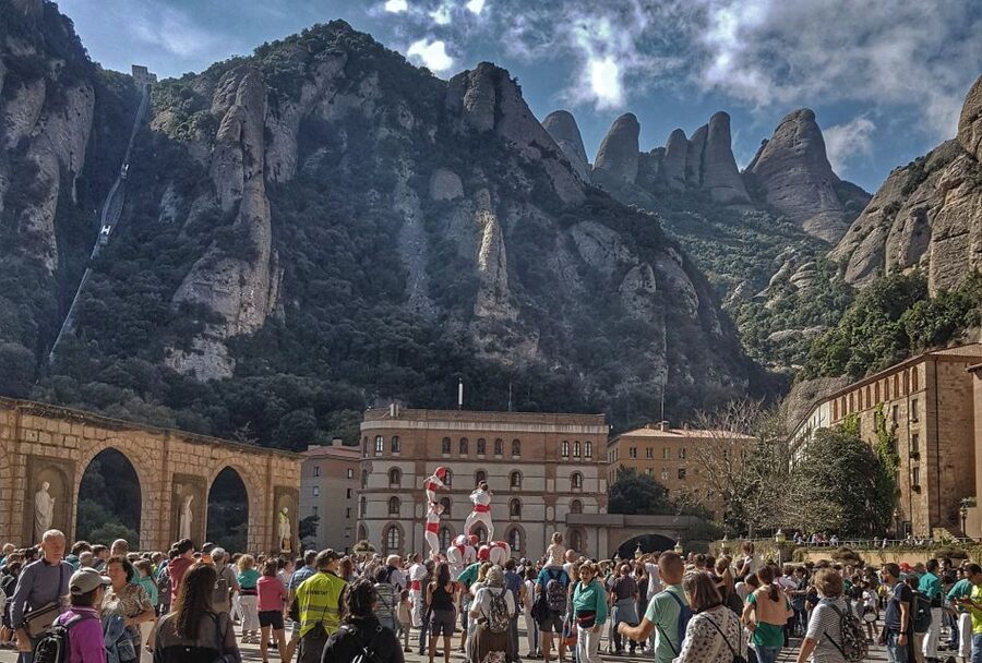 Barcelona: Montserrat Nature Experience and Monastery Visit - Key points to know before booking