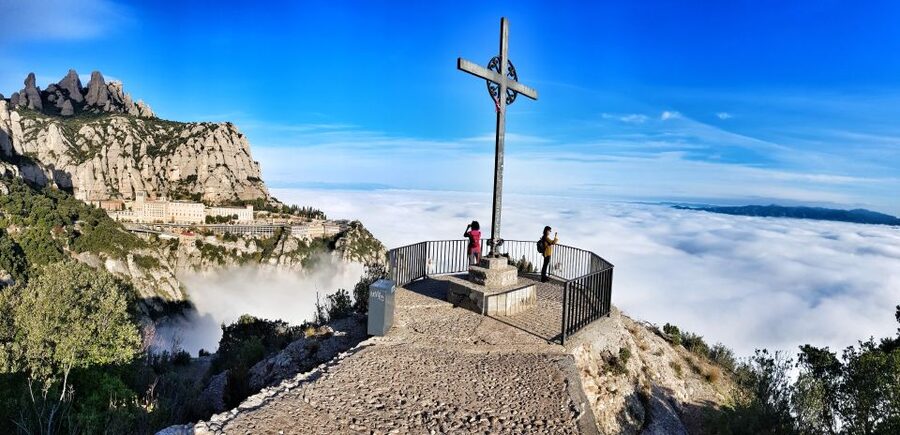 Barcelona: Montserrat Nature Experience and Monastery Visit - Cheese, honey, and the small farmers’ market