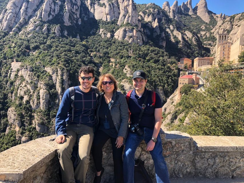 Barcelona: Montserrat Private Trip with Monastery Ticket - Walking to San Miguel Viewpoint