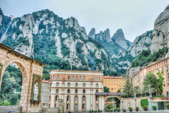 Barcelona to Montserrat Monastery: Tour, Transfers & Basilica - Three hours to make the mountain your own