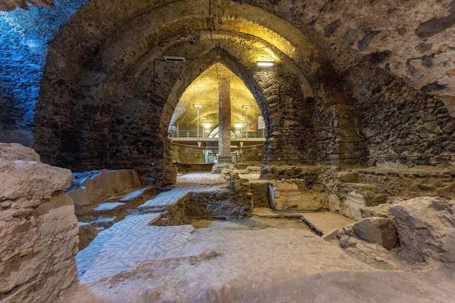 Benedictine Monastery of Catania - English Guided Tour - What the English guide adds