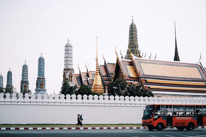 Best of Bangkok: Temples & Long-tail Boat Tour - Wat Phra Kaew and Thailand’s most revered image