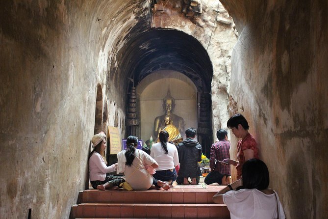 Best seller!! Amazing Night tour, Doi Suthep + Wat umong - Top Must visit! - How the $20.09 Price Holds Up