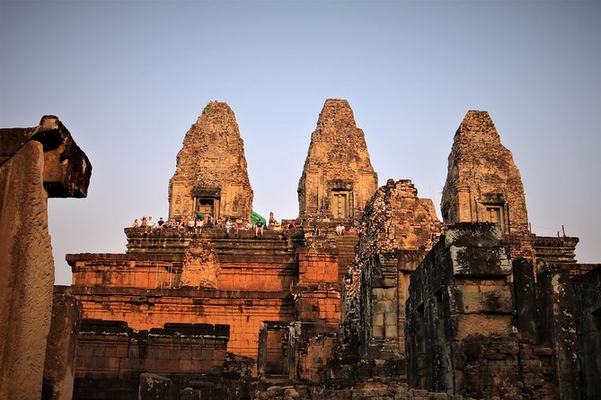 Best Temples Day Tour in Siem Reap with Sunset - Lunch Near Srah Srang, With the Bill Separate