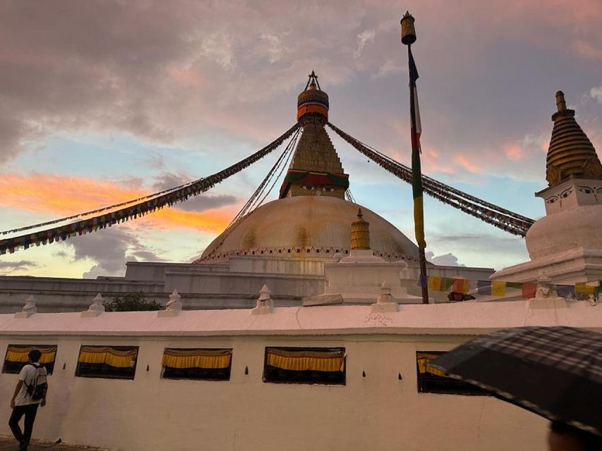Bhaktapur Durbar Square and Boudhanath Stupa - Entering Bhaktapur’s Newari old town
