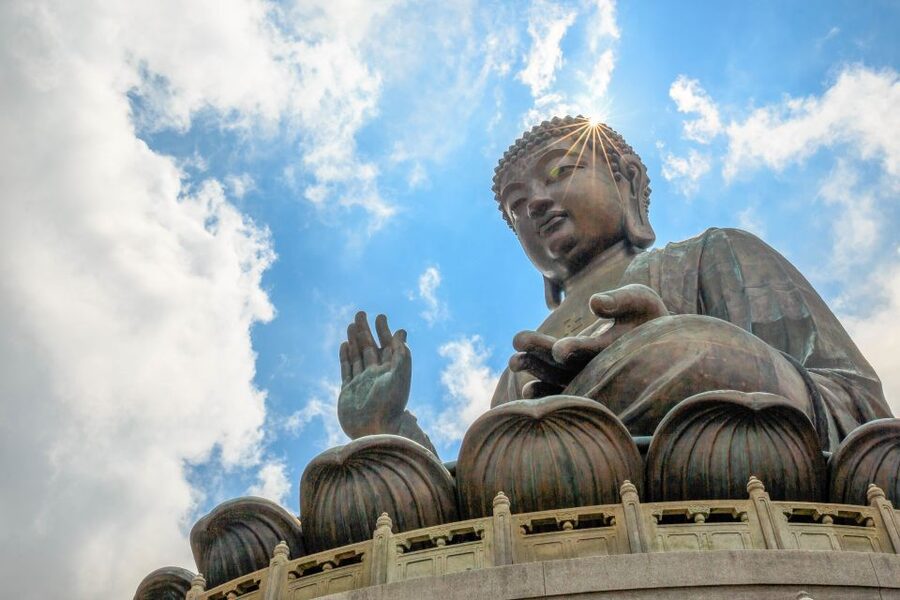 Big Buddha: Walk with Skip-the-Line NP360 Cable Car - Getting to Tung Chung and finding the right counter