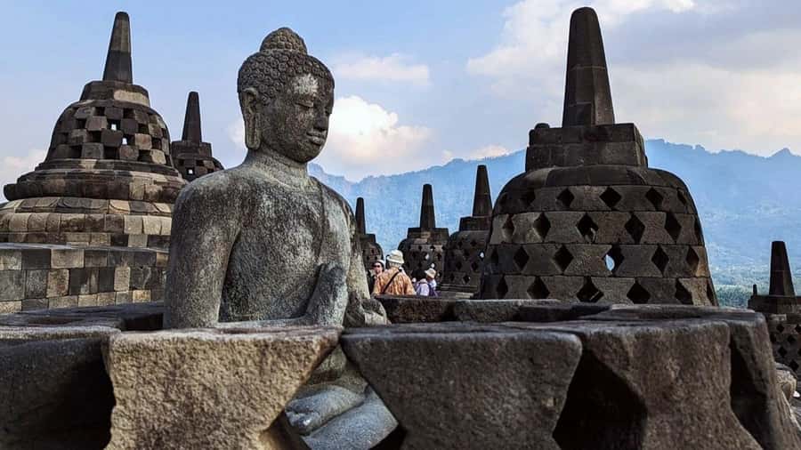 Borobudur Climb to the Top & Prambanan with Ticket Included - Climbing Borobudur instead of only viewing it