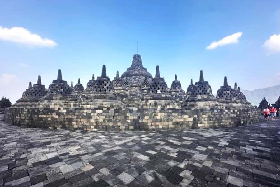 Borobudur Climb to the Top & Prambanan with Ticket Included - The lunch stop between the temples