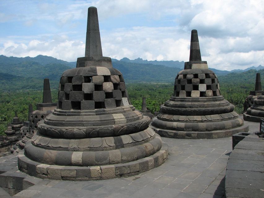 Borobudur Climb Top, Prambanan with Guide, entrance ticket - Booking details worth checking