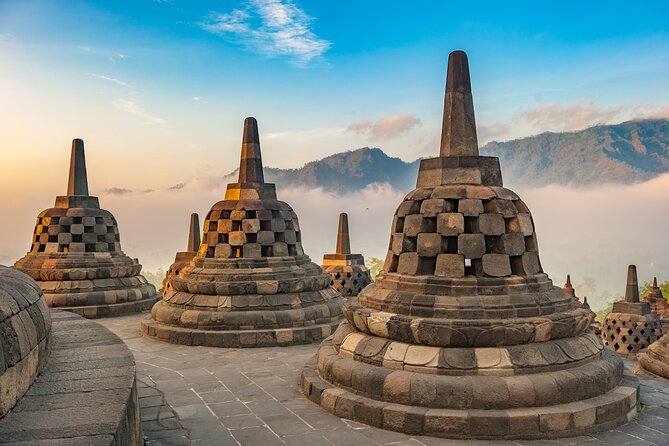Borobudur(climb up), Merapi Volcano and Prambanan Temple Tour - Merapi Volcano: a bumpy ride with weather in charge