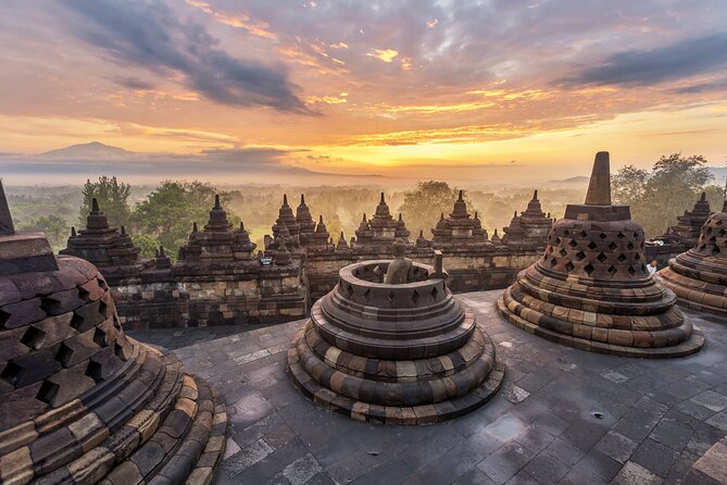 Borobudur(climb up), Merapi Volcano and Prambanan Temple Tour - Smart ways to get more from the experience