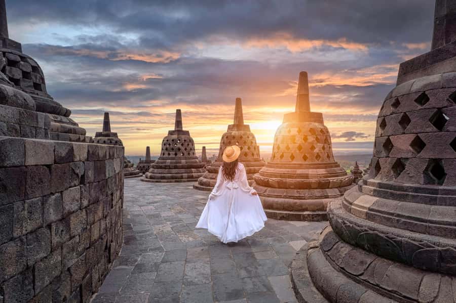 Borobudur Sunrise, Merapi Jeep & Prambanan with Entry Fees - Climbing Borobudur, Java’s great Buddhist monument