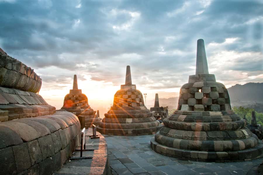 Borobudur Sunrise, Merapi Volcano & Prambanan Full Day Tour - Why this full-day route works