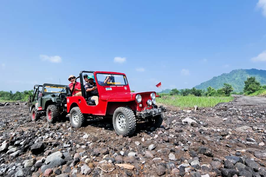 Borobudur Sunrise, Merapi Volcano & Prambanan Full Day Tour - What the Merapi Jeep actually shows you