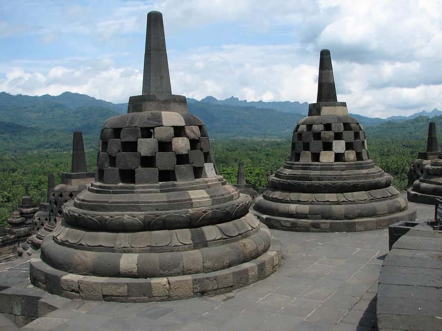 Borobudur Temple full access with guaranteed climb tickets - The ticket issue you need to settle