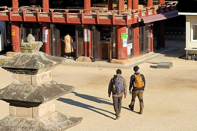 Busan Beomeosa Temple & Hongbeopsa Temple with temple lunch - Bibimbap at noon, the most memorable meal of the day