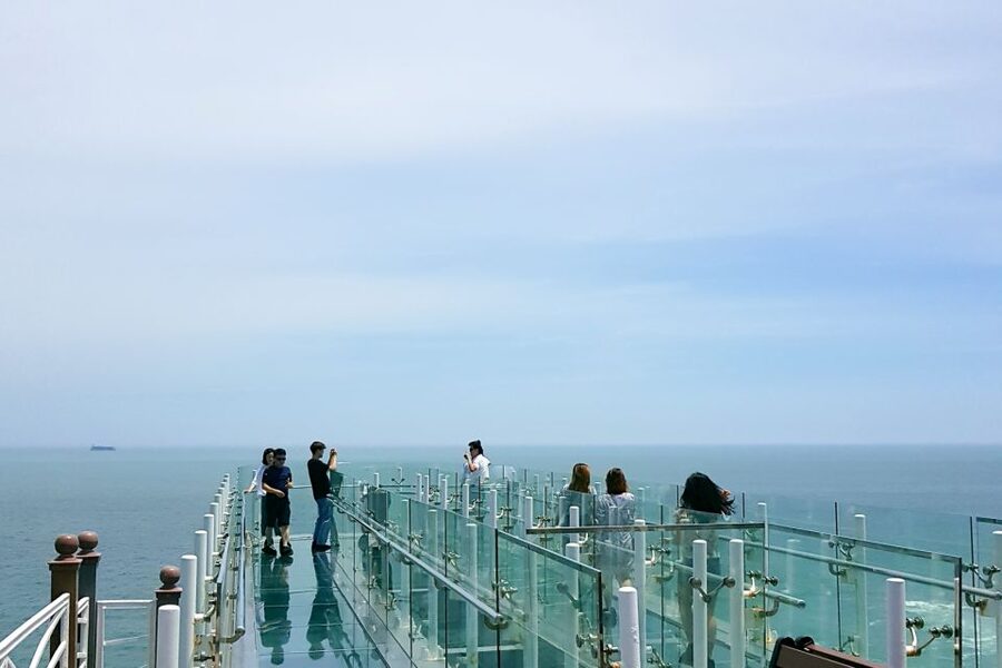 Busan Day Tour with Haedong Yonggungsa Temple & More - Songdo and the modern side of Busan