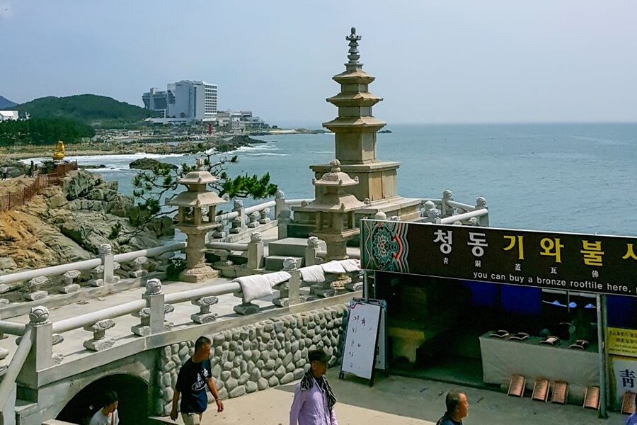Busan Day Tour with Haedong Yonggungsa Temple & More - Gukje Market and Busan’s trading past