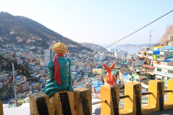 Busan Sightseeing Tour Including Gamcheon Culture Village and Beomeosa Temple - Gamcheon Culture Village: colorful views with a difficult past
