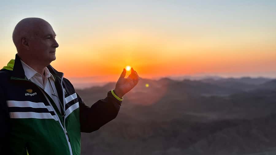 Cairo: 2-Day Trip to St. Catherine & Moses Mountain Climb. - El Hez Village and Crystal Mountain