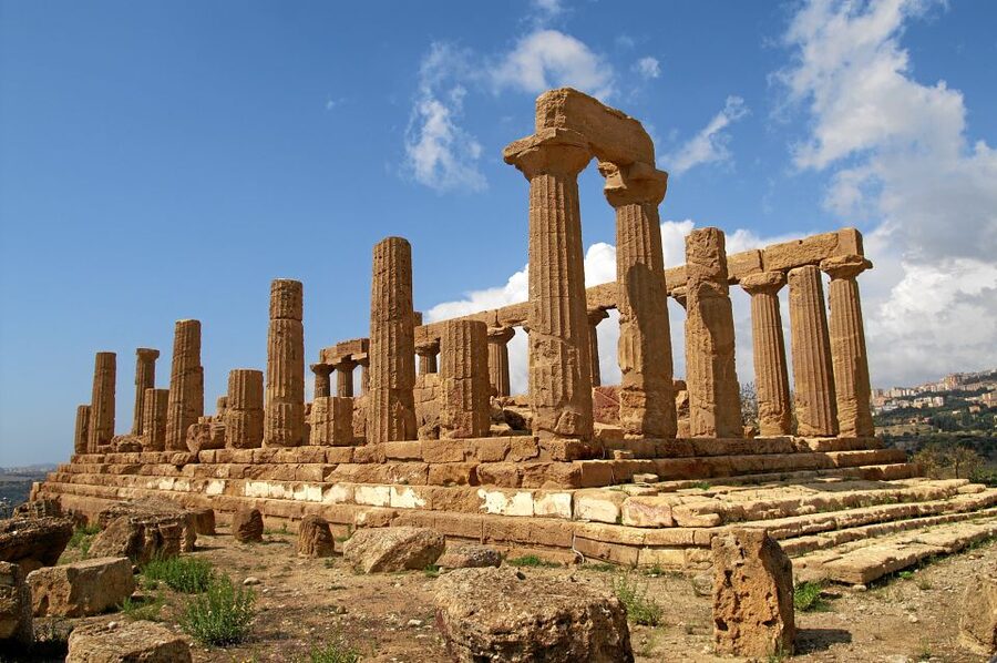 Catania: Valley of the Temples and Turkish Steps with Snack - A Sicilian snack, wine, and a real break