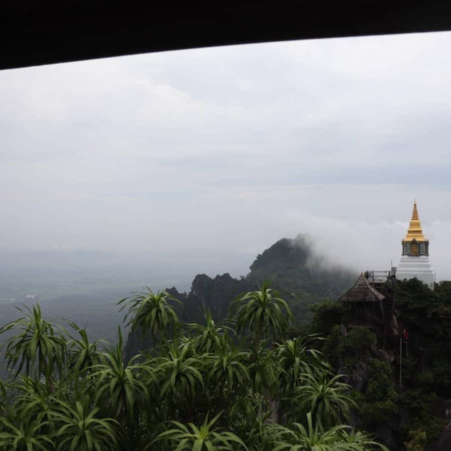 Chang Mai: Unseen in Thailand Wat Chaloemprakiat Lampang - The private drive from Chiang Mai to Lampang