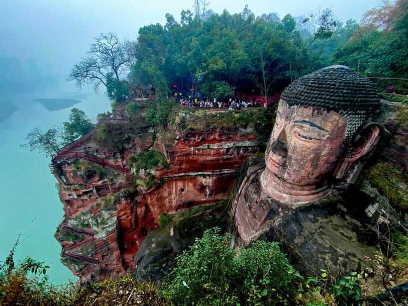 Chengdu: Leshan Buddha Optional Tours w/ Transfer or Guide - Seeing the Buddha from the path, river, and cliff