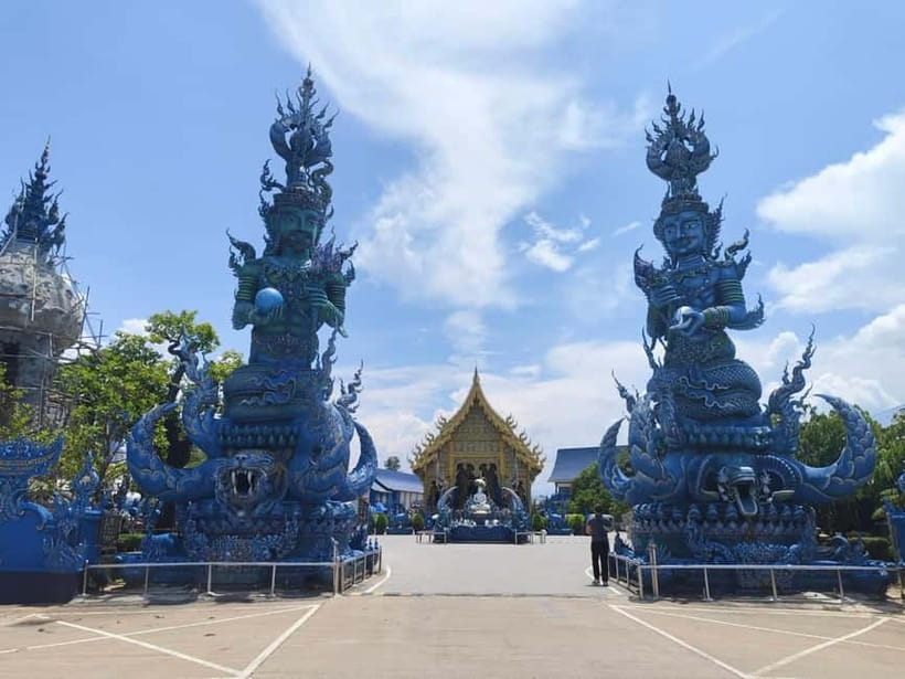 Chiang Mai: Chiang Rai Red, White, and Blue Temples day tour - Huay Pla Kang and the so-called Red Temple