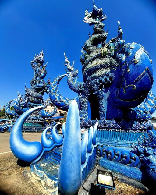 Chiang Mai: Chiang Rai Temples & Black House Discovery Tour - Who should book this Chiang Rai tour?