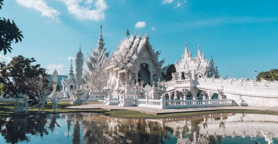 Chiang Mai: Chiang Rai Temples & Black House Discovery Tour - Why this Chiang Rai day trip takes all day