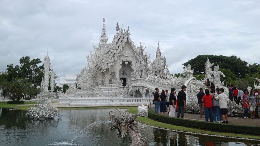 Chiang Mai: Chiang Rai Temples & Black House Discovery Tour - Is $51 good value?