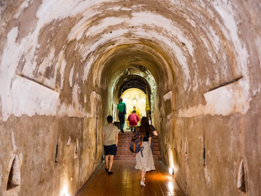 Chiang Mai: Doi Suthep and Wat Umong Enchanting Evening Tour - Doi Suthep at sunset and after dark
